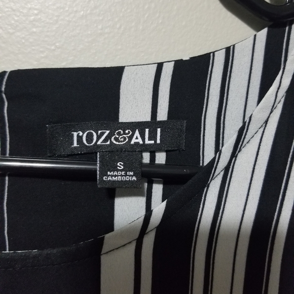 Roz & Ali top size S - Picture 3 of 3